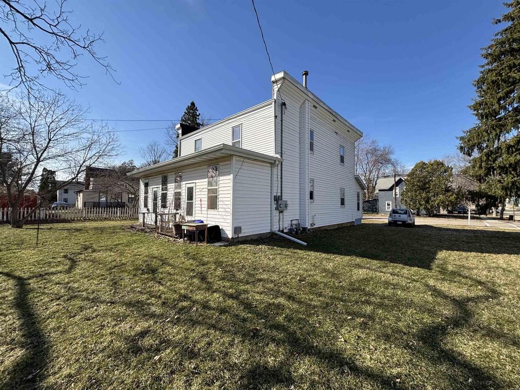 Photo of 308-310 W Madison STREET, Spring Green, WI 53588 (MLS # 2019068)
