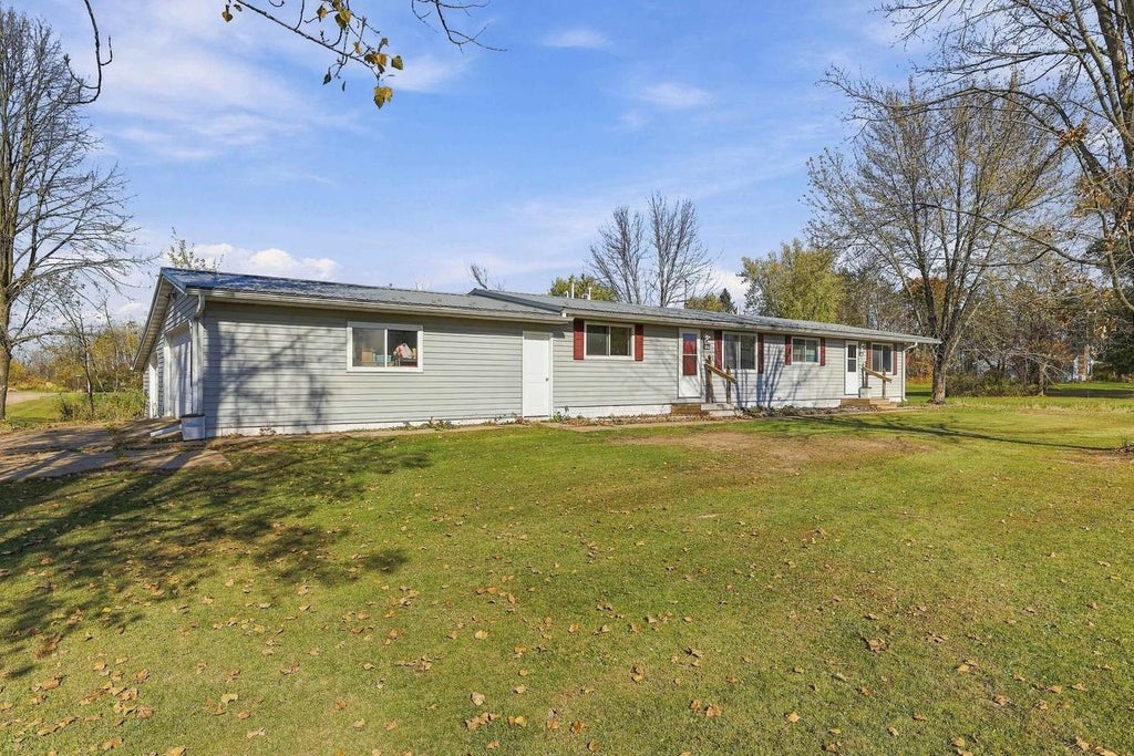 Photo of 1542/1544 3rd STREET, Rudolph, WI 54475 (MLS # 22605441)
