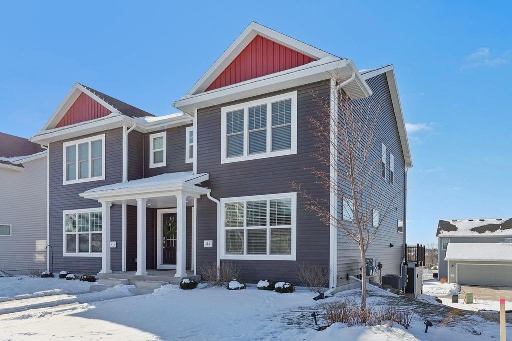 Photo of 432 Crusader POINT, Waunakee, WI 53597 (MLS # 2015911)