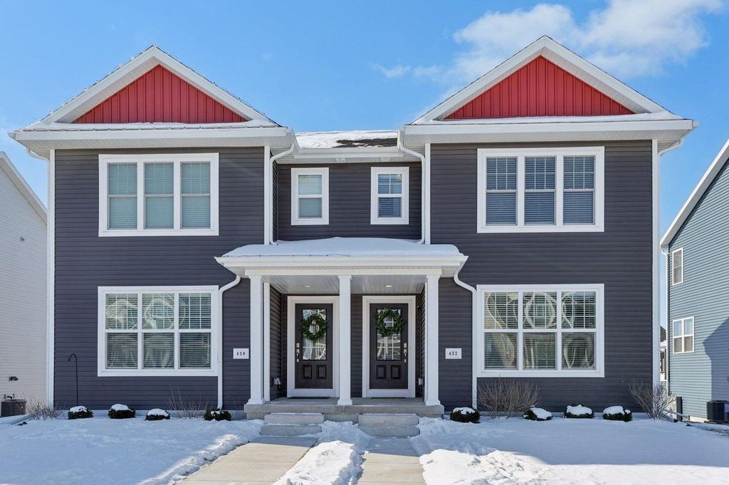 Photo of 432 Crusader POINT, Waunakee, WI 53597 (MLS # 2015911)