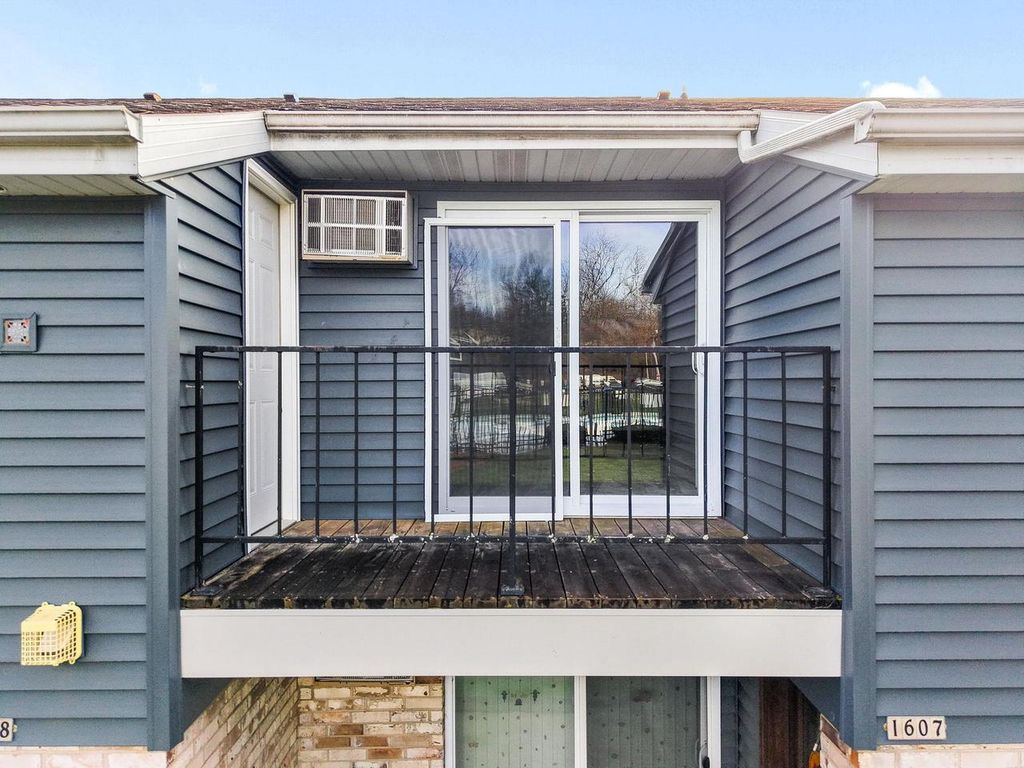 Photo of 1608 Whispering Pines WAY, Fitchburg, WI 53713 (MLS # 2012859)