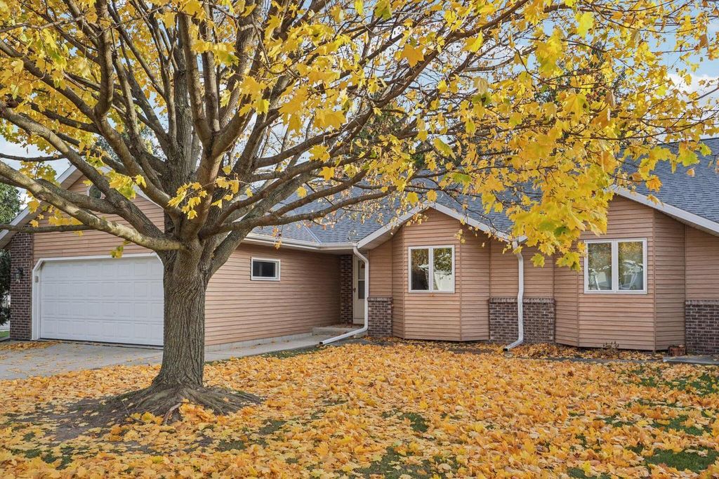 Photo of N165W19525 Partridge PATH, Jackson, WI 53037 (MLS # 1941723)