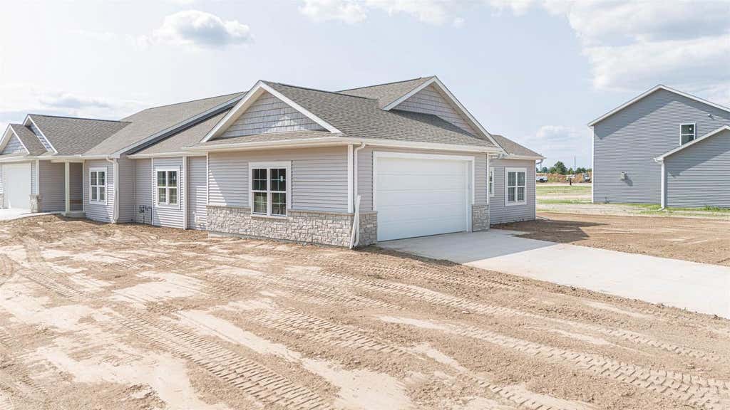Photo of 3801 N Woodbury LANE, Janesville, WI 53545 (MLS # 2019148)