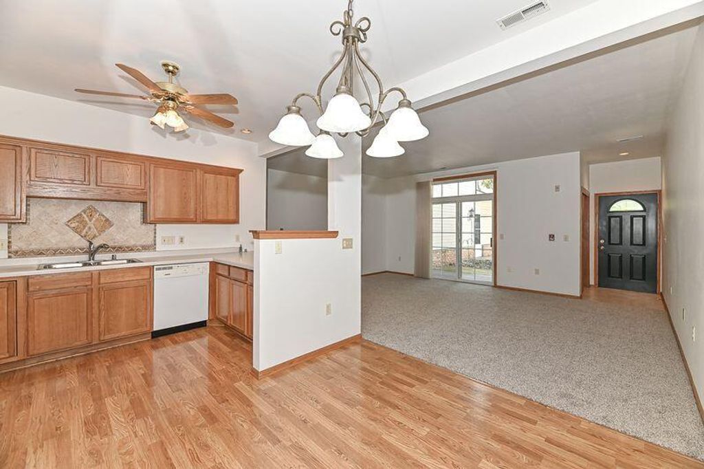 Photo of 6240 S Creekside DRIVE #2, Cudahy, WI 53110 (MLS # 1936829)