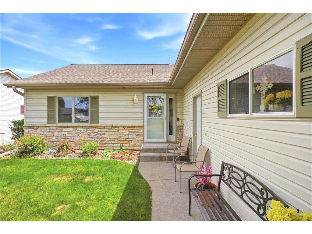 Photo of 1022 W Ridge COURT #38, New Richmond, WI 54017 (MLS # 7105244)