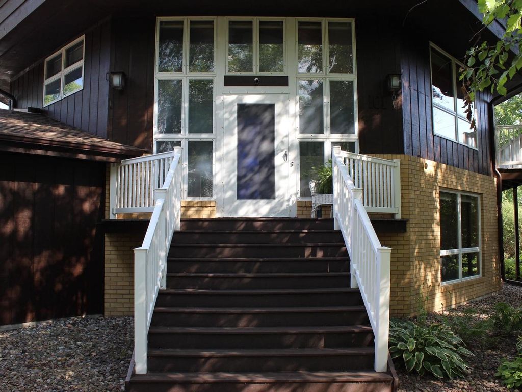 Photo of 101 N Adams AVENUE, Marshfield, WI 54449 (MLS # 22603125)