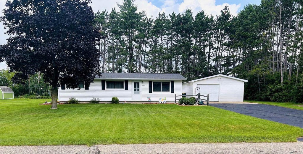 Photo of 6541 Helke ROAD, Wisconsin Rapids, WI 54494 (MLS # 22603218)