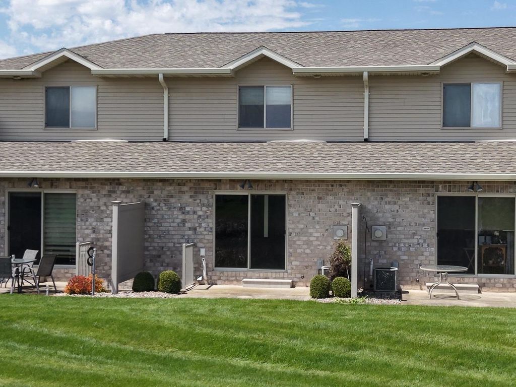 Photo of 2191 Trailside LANE, De Pere, WI 54115 (MLS # 50326105)