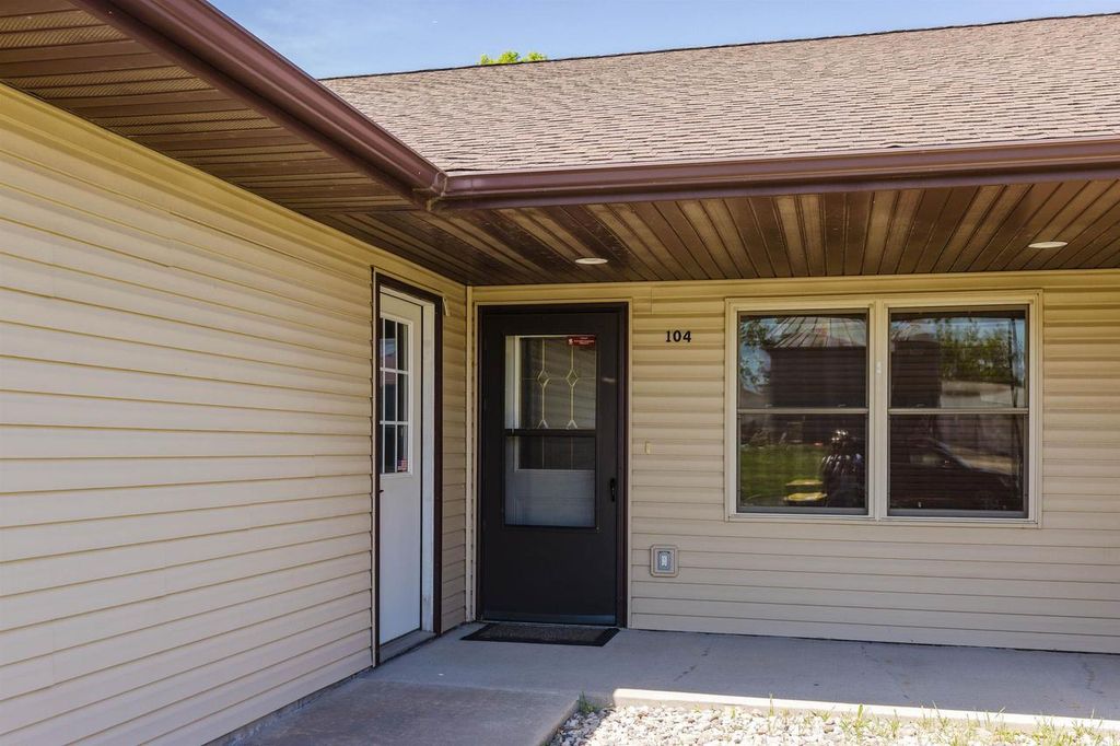 Photo of 104 W Grant STREET, Montfort, WI 53569 (MLS # 2024965)