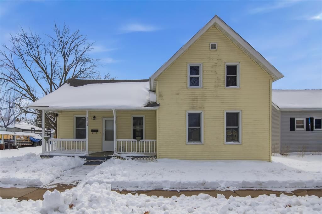 Photo of 1015 Water STREET, Chippewa Falls, WI 54729 (MLS # 1598731)