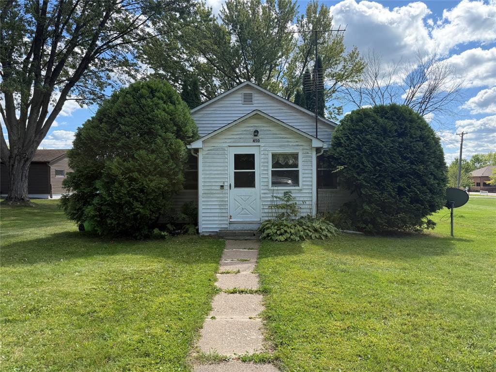 Photo of 450 E Crumb STREET, Gilman, WI 54433 (MLS # 1605079)