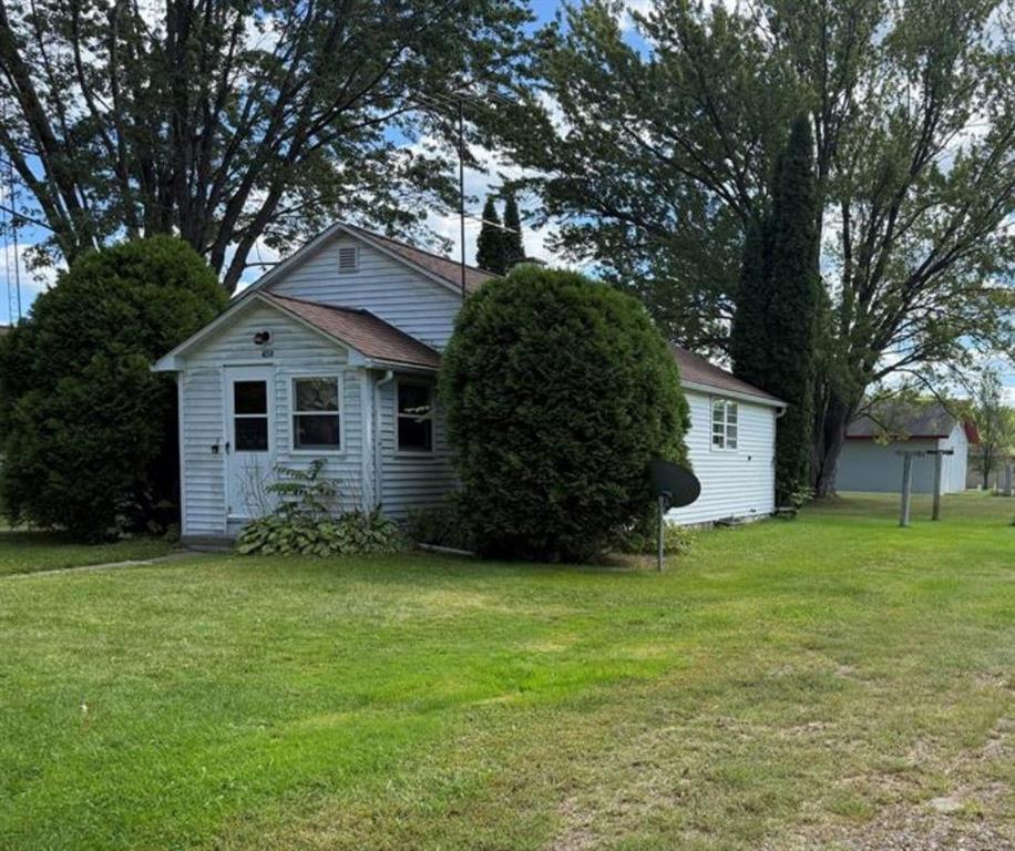 Photo of 450 E Crumb STREET, Gilman, WI 54433 (MLS # 1605079)