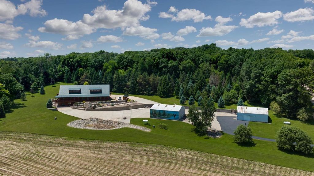 Photo of W743 Utley ROAD, Markesan, WI 53946 (MLS # 2018408)