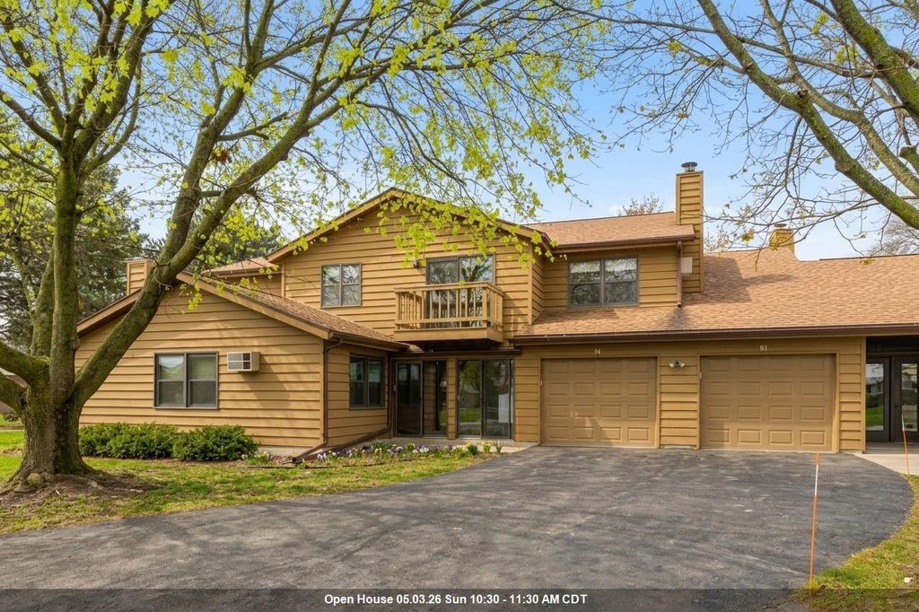 Photo of 1160 Brittany COURT #93, Neenah, WI 54956 (MLS # 50318508)