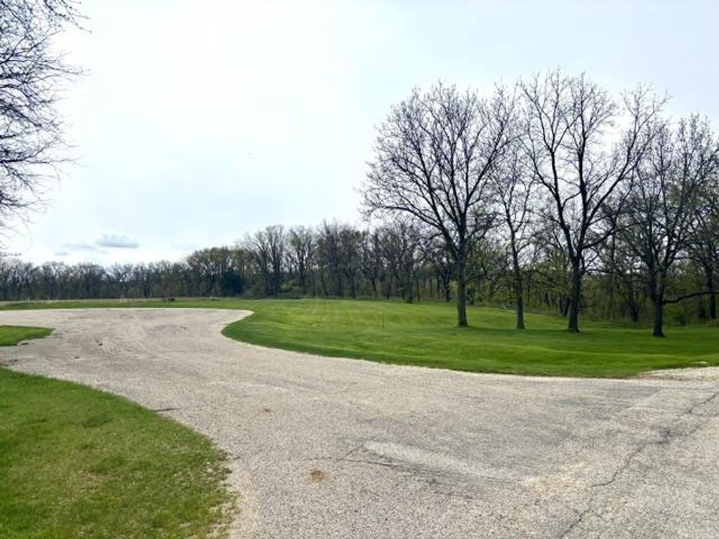 Photo of 1 Bunny TRAIL, Janesville, WI 53545 (MLS # 2022092)