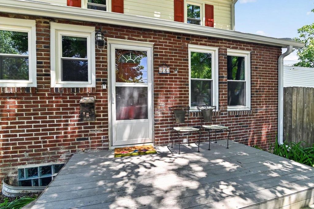 Photo of 202 Oak STREET, Madison, WI 53704 (MLS # 2023277)