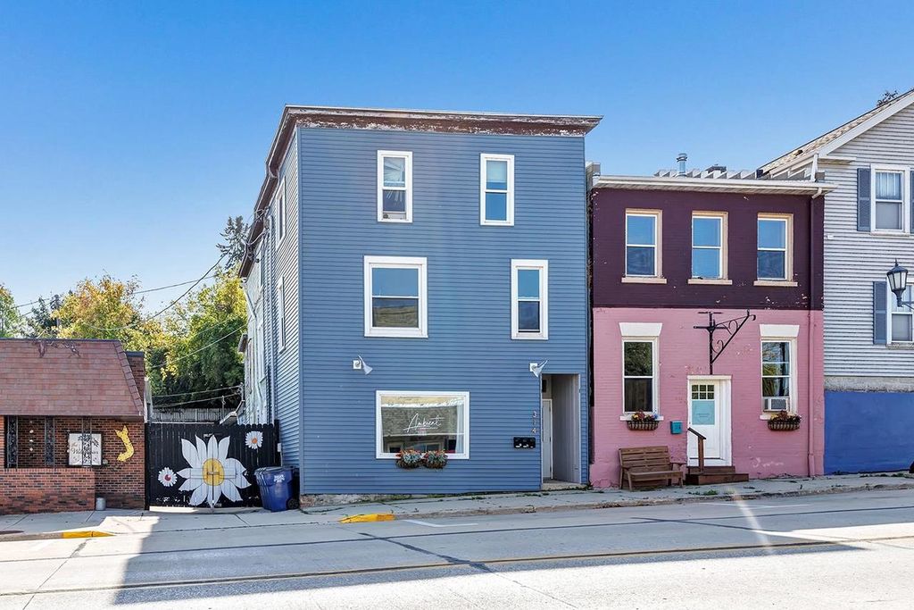 Photo of 314 Ellis STREET, Kewaunee, WI 54216 (MLS # 50316995)