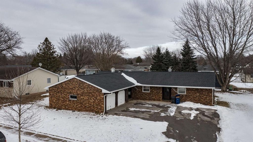 Photo of 1000 Miller LANE, Kaukauna, WI 54130 (MLS # 50320798)