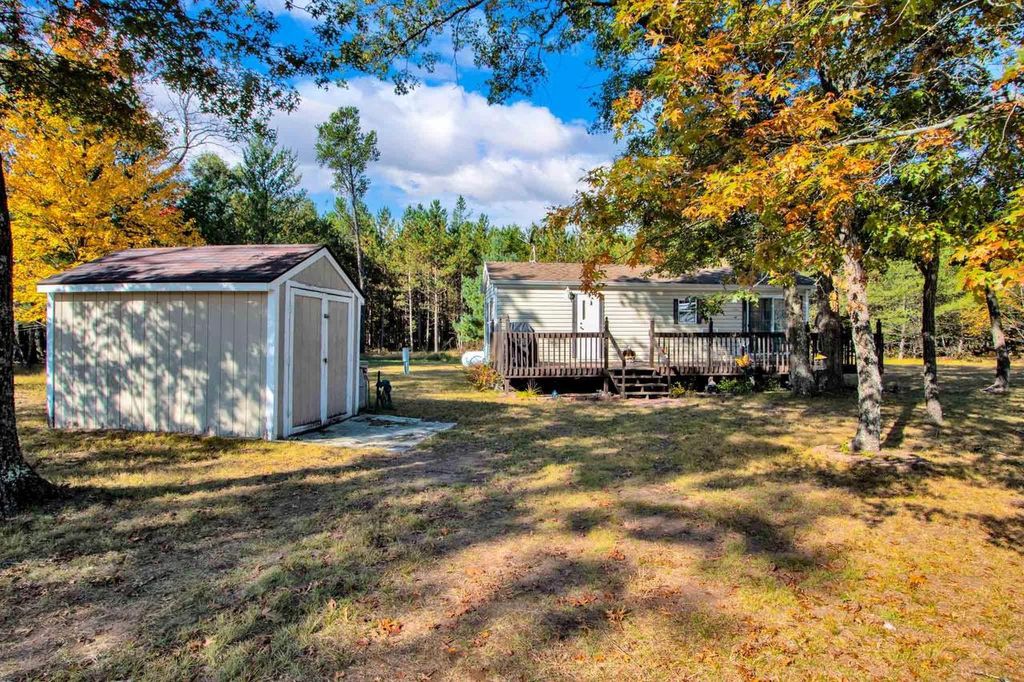 Photo of 137 W Hadley STREET #139, Milwaukee, WI 53212 (MLS # 1944928)