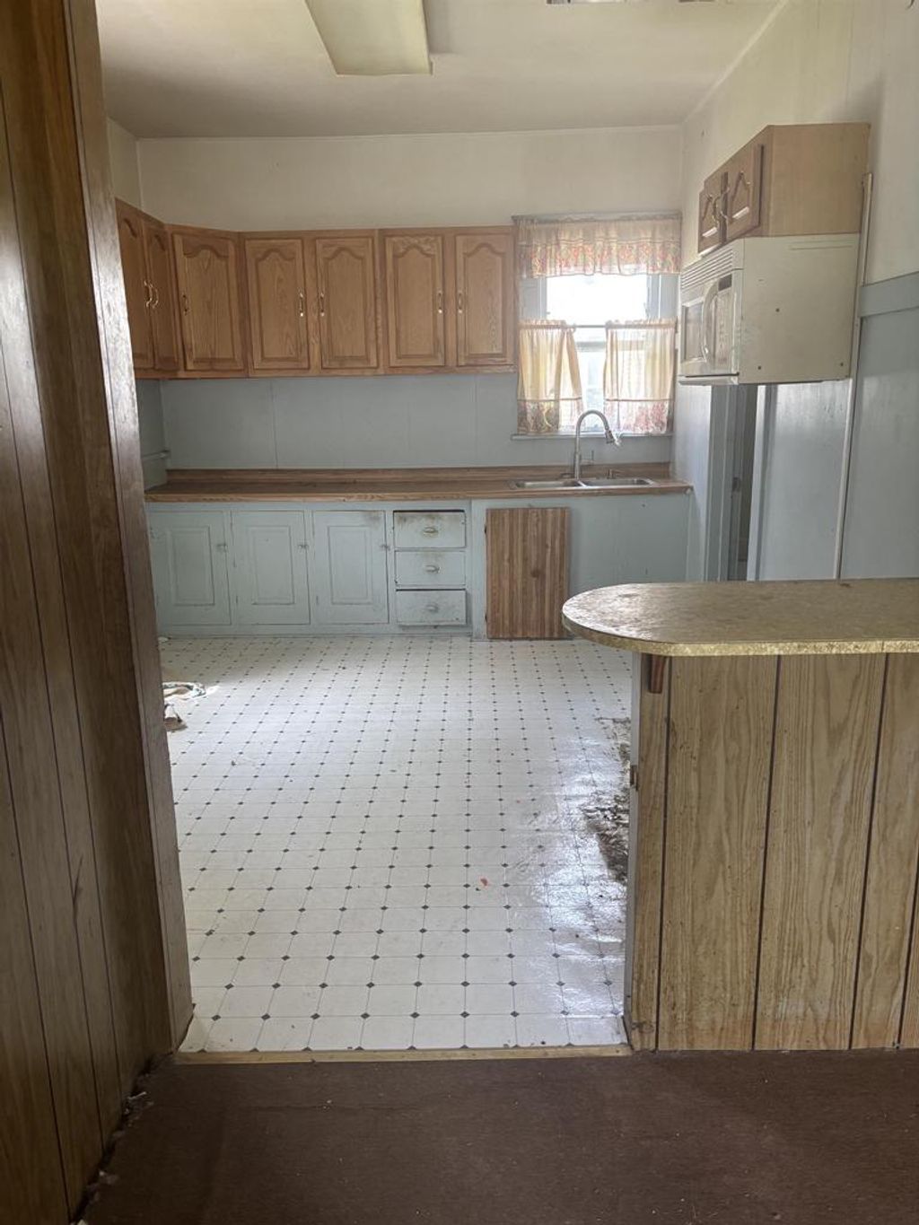 Photo of 715 Prospect AVENUE, Oshkosh, WI 54901 (MLS # 50326625)