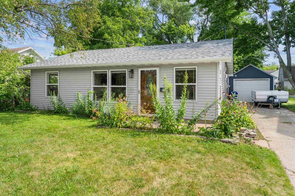 Photo of 616 Meade STREET, Kaukauna, WI 54130 (MLS # 50331600)