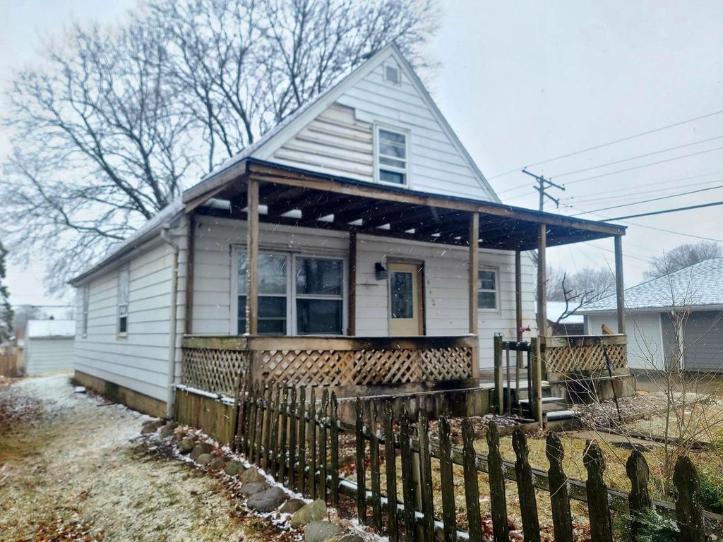 Photo of 4420 N 71st STREET, Milwaukee, WI 53218 (MLS # 1953484)