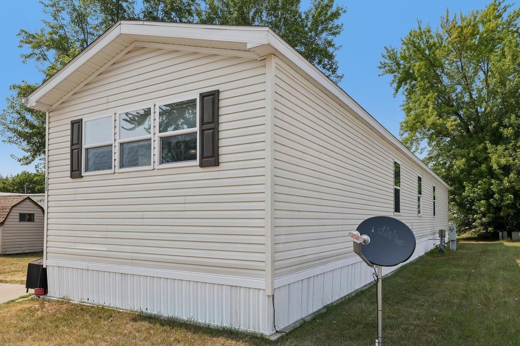 Photo of 100 Crimson DRIVE, Reedsburg, WI 53959 (MLS # 2030003)