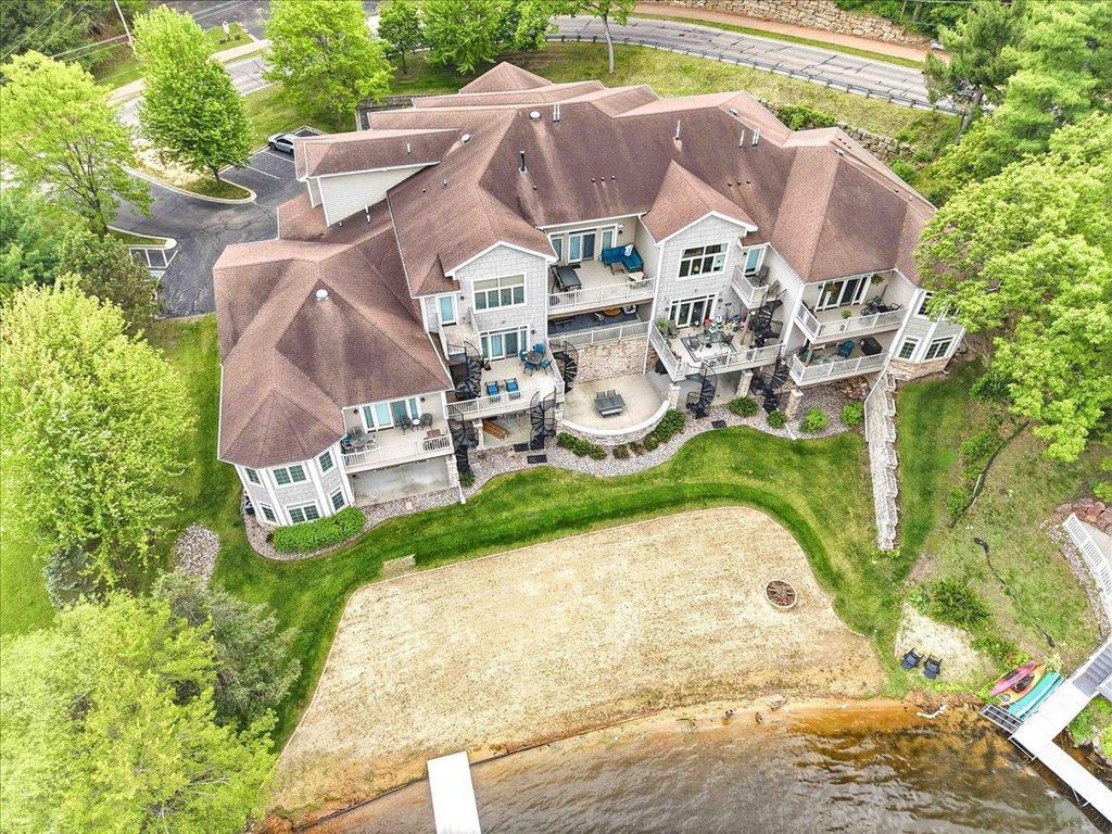 Photo of 715 Canyon ROAD #4, Wisconsin Dells, WI 53965 (MLS # 2024119)