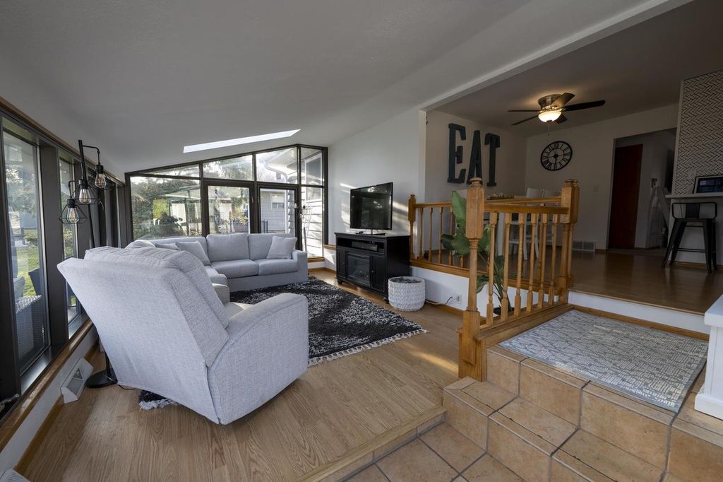 Photo of 7 North STREET, Deerfield, WI 53531 (MLS # 2018779)