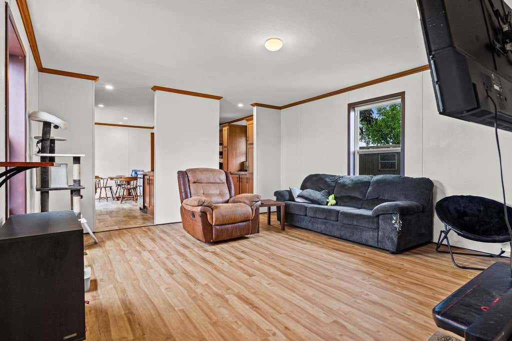 Photo of 1025 Oake S AVENUE #D19, Onalaska, WI 54650 (MLS # 2027300)