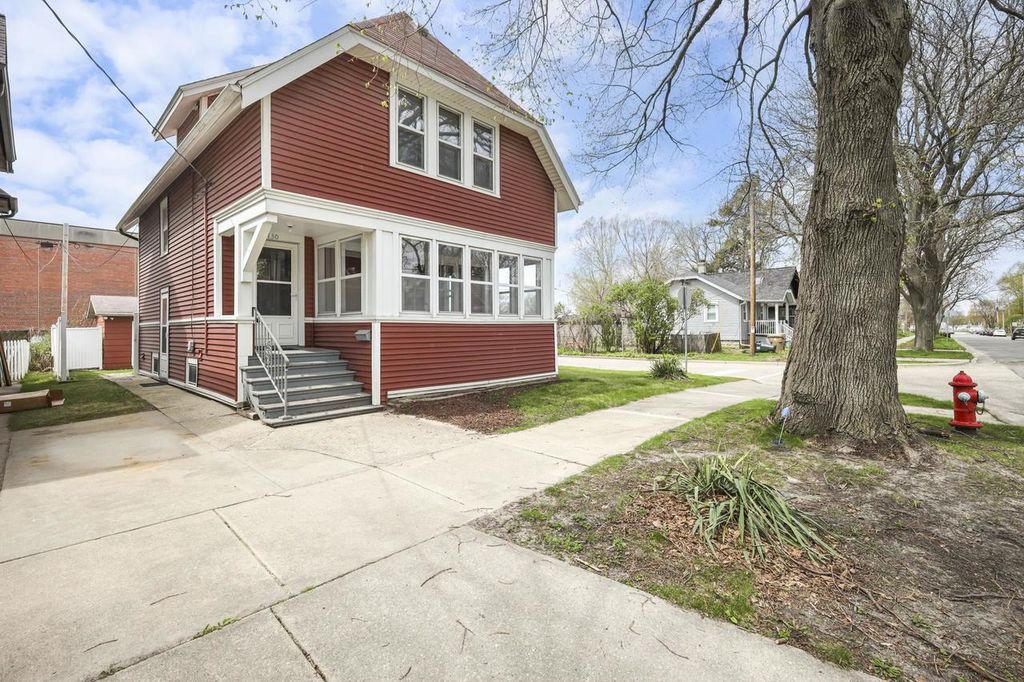 Photo of 130 N Fifth STREET, Madison, WI 53704 (MLS # 2021441)
