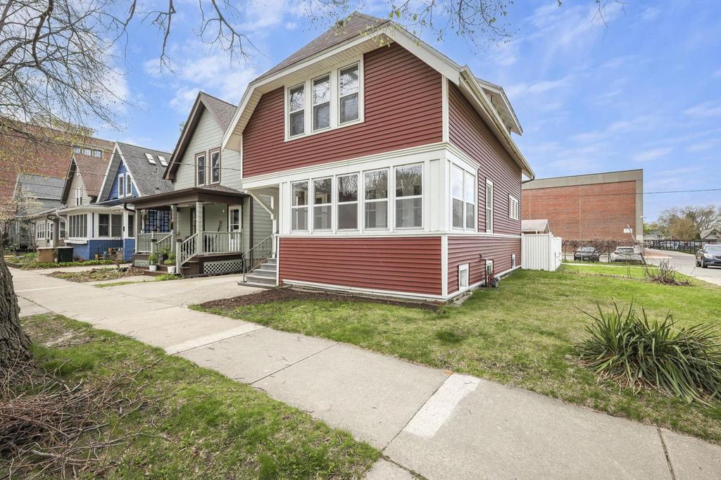 Photo of 130 N Fifth STREET, Madison, WI 53704 (MLS # 2021441)