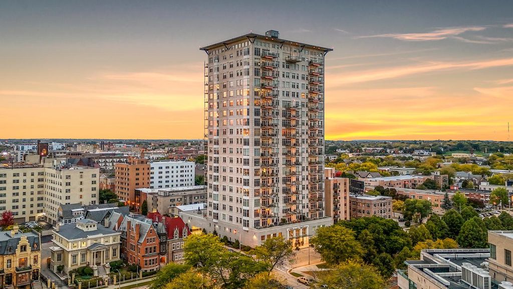 Photo of 1313 N Franklin PLACE #504, Milwaukee, WI 53202 (MLS # 1946066)