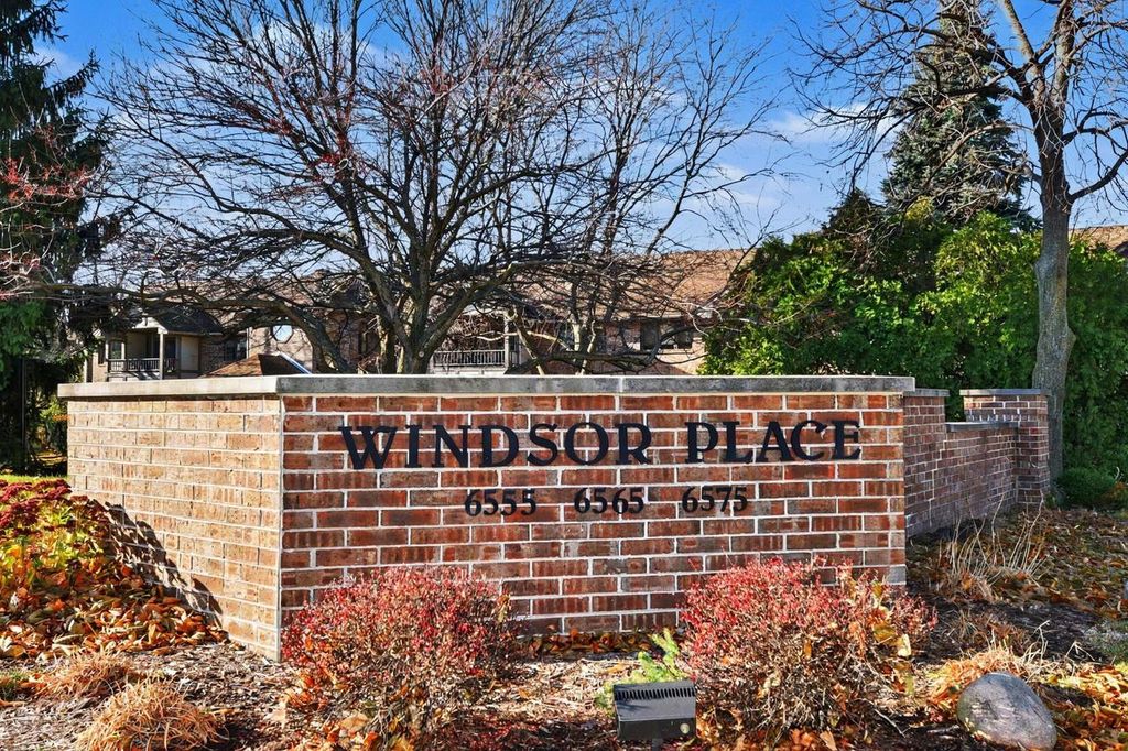 Photo of 6575 N Green Bay AVENUE #204, Glendale, WI 53209 (MLS # 1948037)