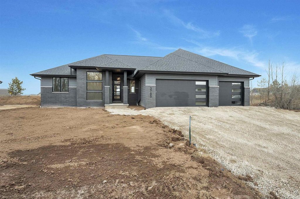 Photo of 3785 Beachmont ROAD, De Pere, WI 54115 (MLS # 50321948)