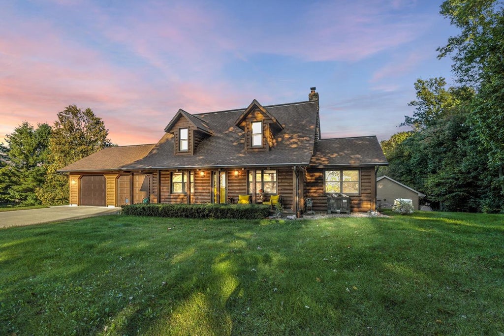 Photo of 3204 County Rd C, Oconto Falls, WI 54154 (MLS # 50334022)