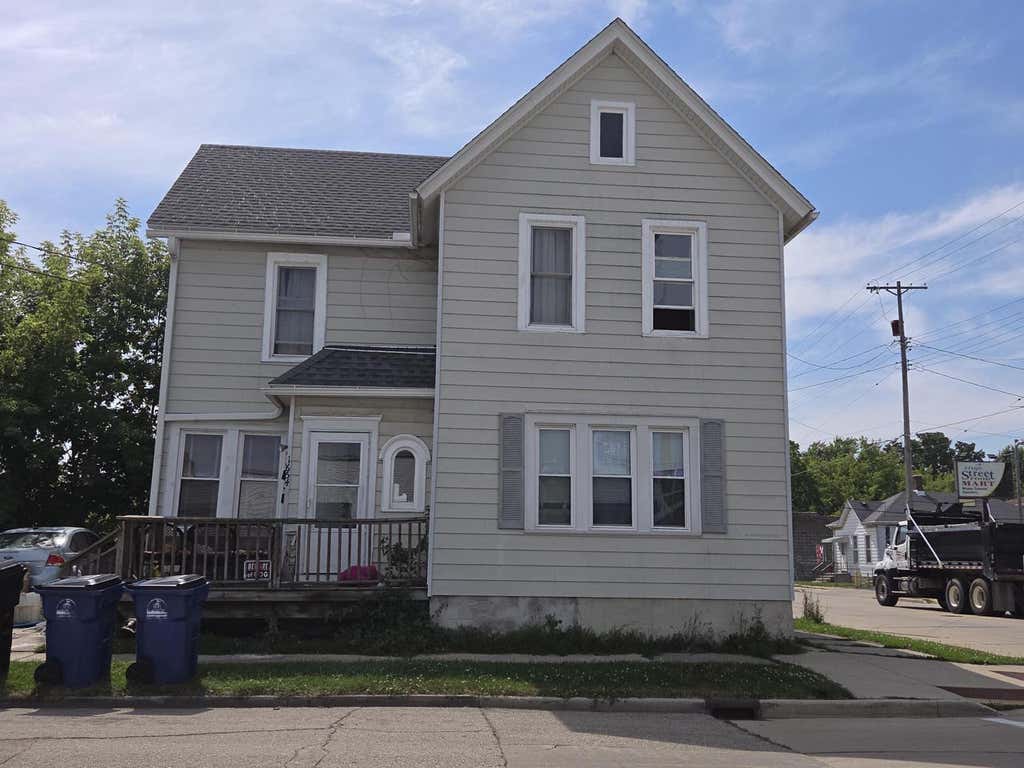 Photo of 1654 Saint Clair STREET, Racine, WI 53402 (MLS # 1972076)