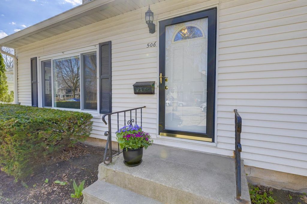 Photo of 506 Holly AVENUE, Madison, WI 53711 (MLS # 2020375)