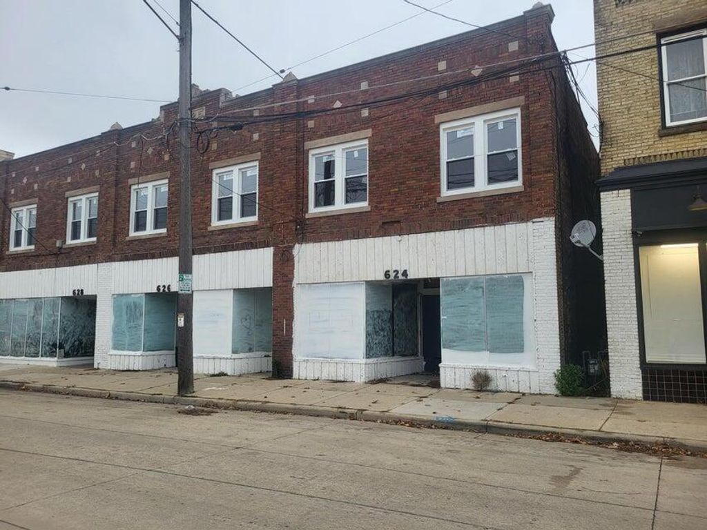 Photo of 624 High STREET, Racine, WI 53402 (MLS # 1954753)