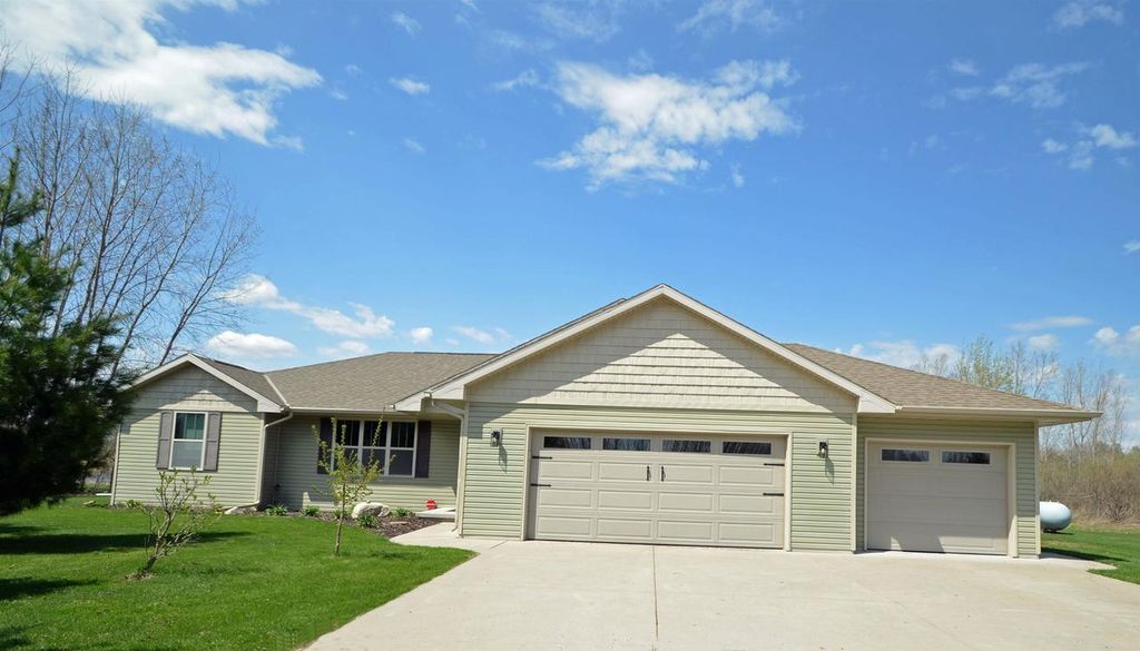 Photo of 5548 Oak Orchard ROAD, Abrams, WI 54101 (MLS # 50324862)
