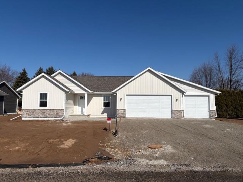 Photo of N3987 Wettering WAY, Kaukauna, WI 54130 (MLS # 50318970)