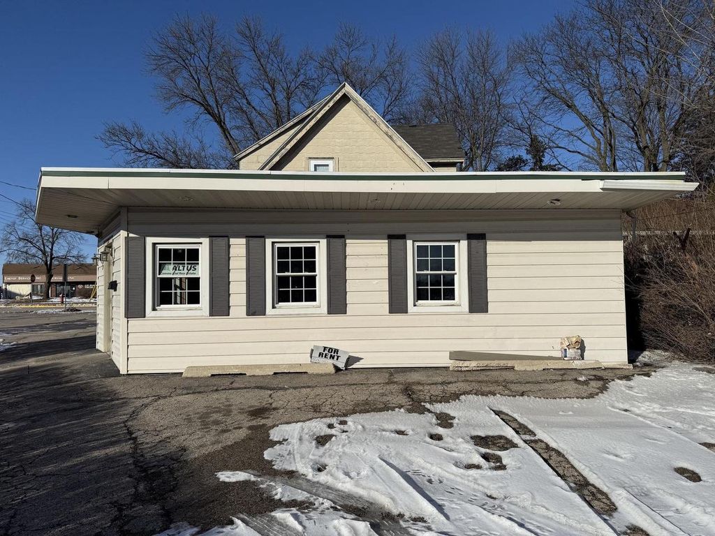 Photo of 1305 S Park STREET, Madison, WI 53715 (MLS # 2018592)
