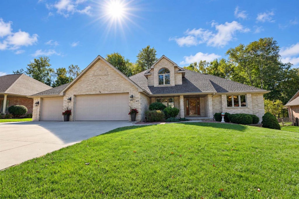 Photo of 2879 Sweetfern DRIVE, Green Bay, WI 54313 (MLS # 50333860)