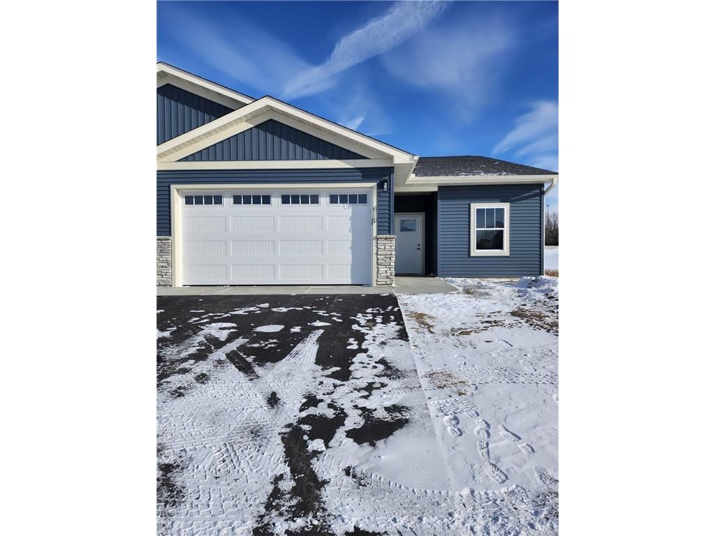Photo of 406 Norske STREET, Woodville, WI 54028 (MLS # 7073207)