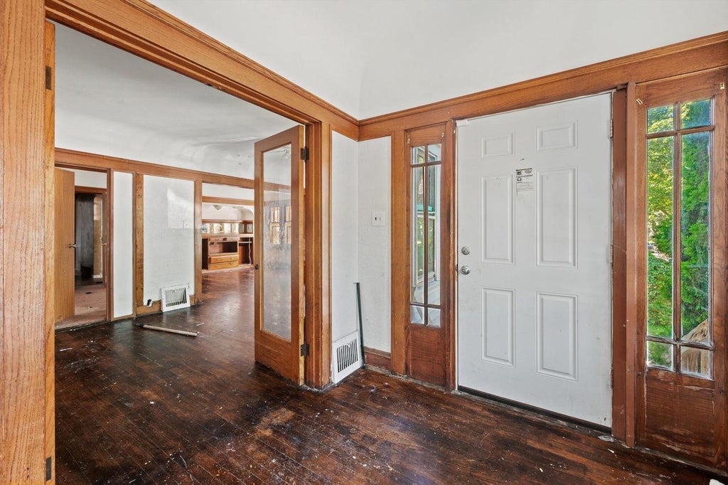 Photo of 4656 N 40th STREET, Milwaukee, WI 53209 (MLS # 1977912)