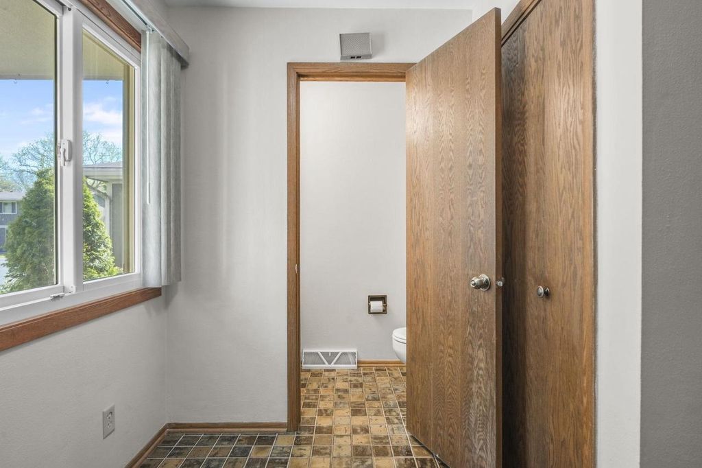 Photo of 3518 Valley Ridge ROAD, Middleton, WI 53562 (MLS # 2023062)