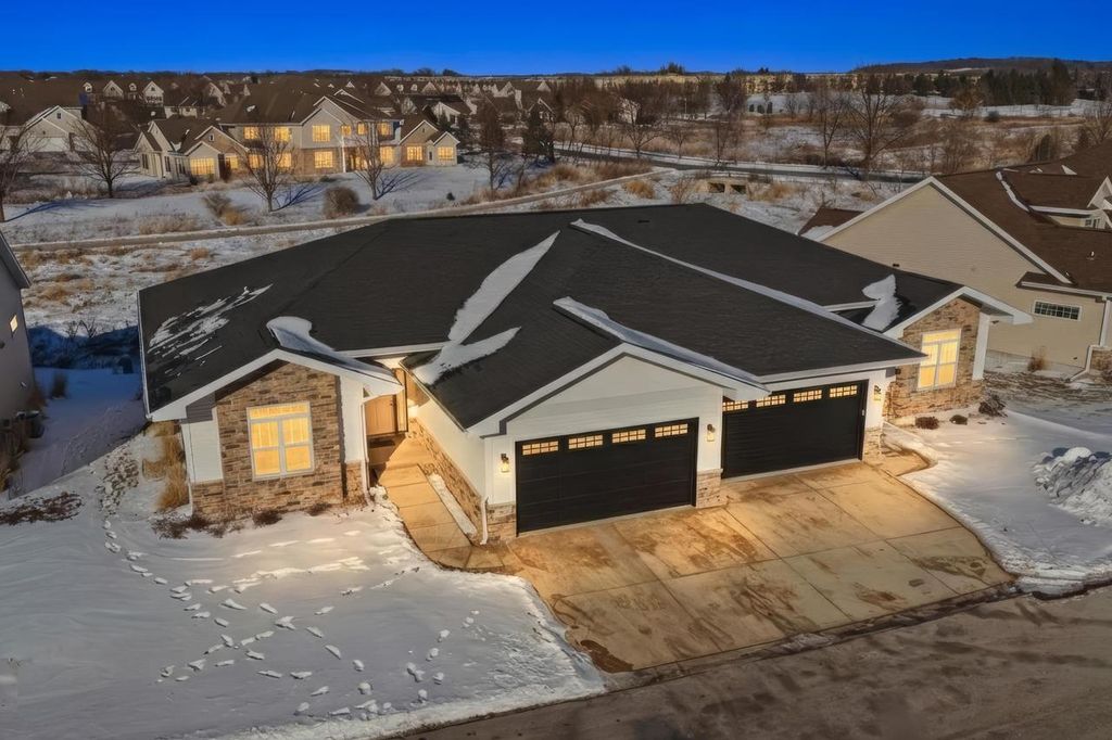 Photo of 16 Prince WAY, Fitchburg, WI 53711 (MLS # 2014403)