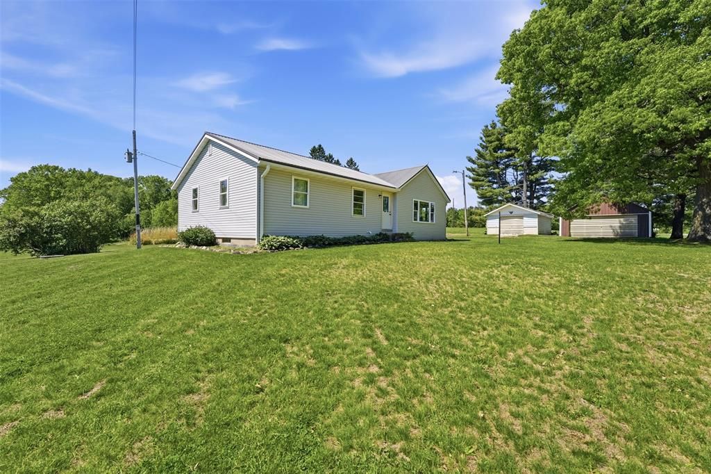 Photo of W9663 Kington ROAD, Thorp, WI 54771 (MLS # 1602399)