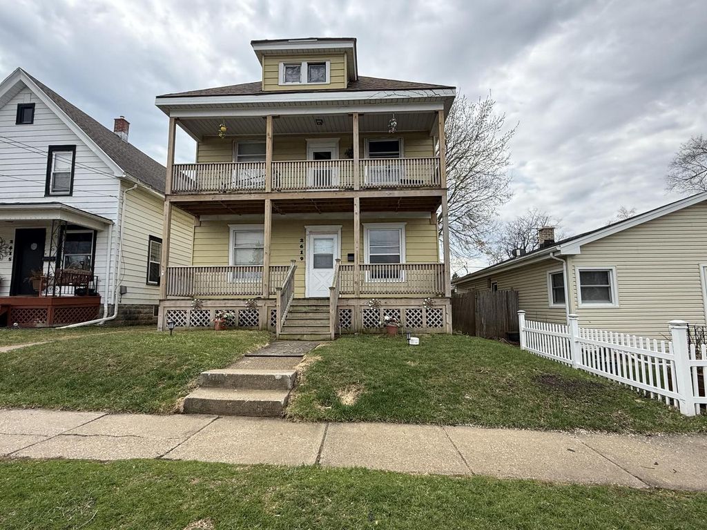 Photo of 2619 W High STREET, Racine, WI 53404 (MLS # 1957675)