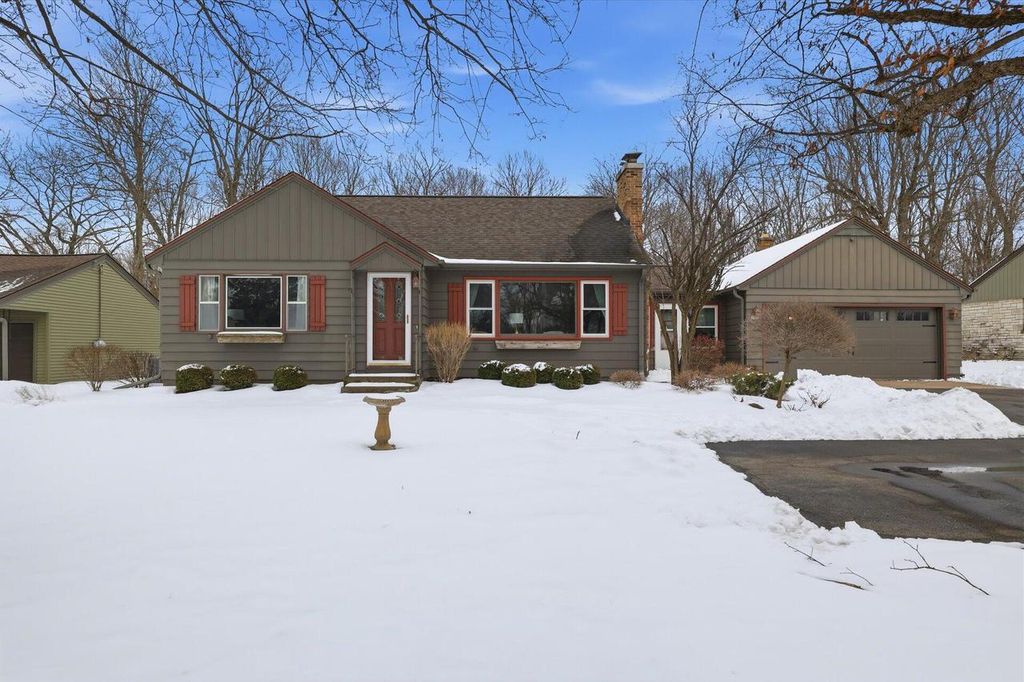 Photo of 3140 State Road 164, Slinger, WI 53086 (MLS # 1950041)